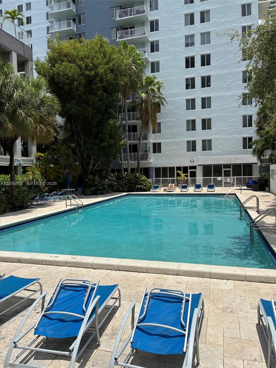 850 N Miami Ave #W-406